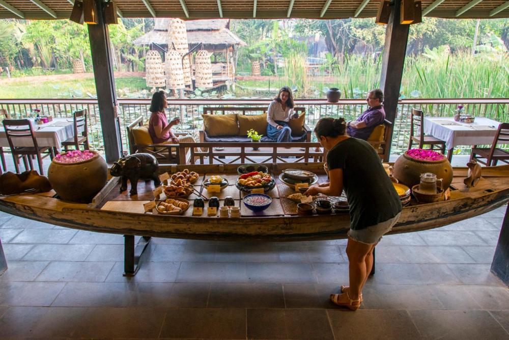 Maisons Wat Kor Battambang Kültér fotó